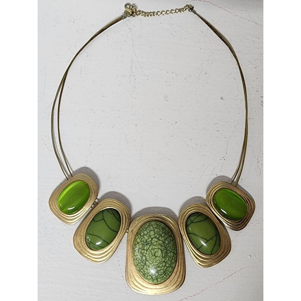 Vintage Green Stone Necklace Goldtone Oval Settings & Sliding Chain Design